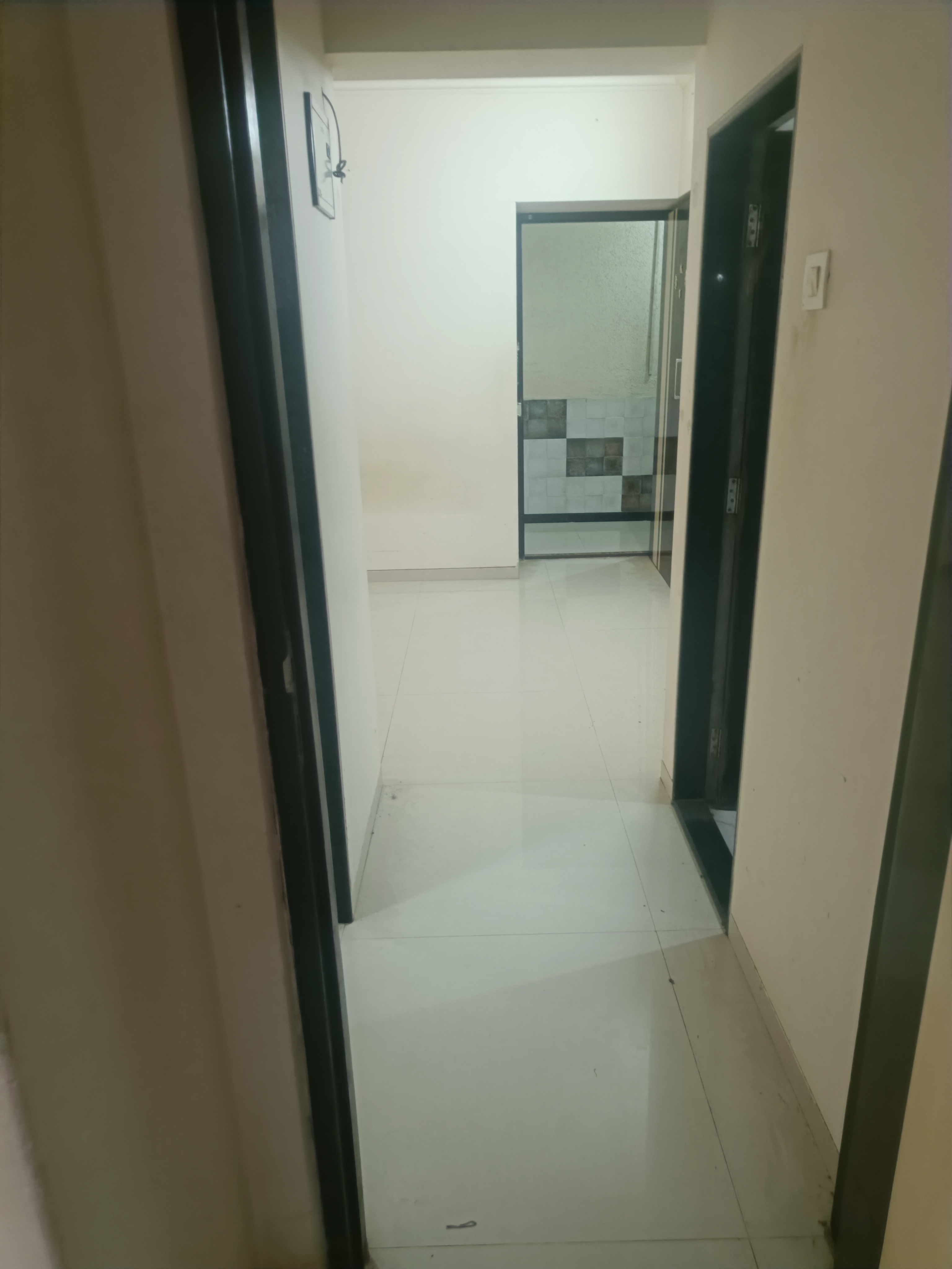 1 BHK Apartment For Sale in Charkop Silver Presidency
