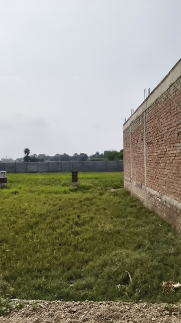  Plot For Sale in Chaubepur