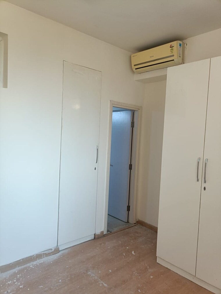 Room, shapoorji-pallonji-joyville-phase-2 3 Bedroom 1852 Sq.Ft. Apartment In Sector 102 Gurgaon 9194336