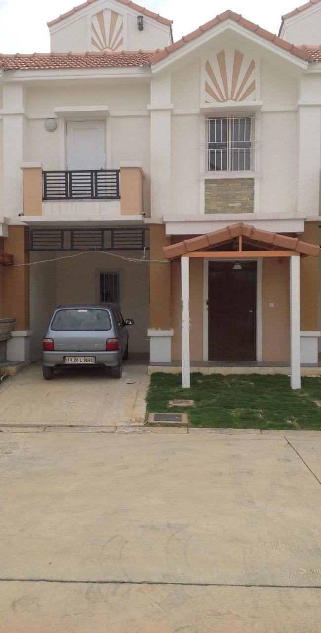 3 BHK Apartment For Rent in Pruksa Silvana Villas