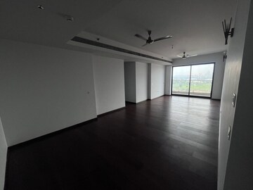 Room in 3 BHK Apartment at Godrej Meridien, Sector 106 – for Rent