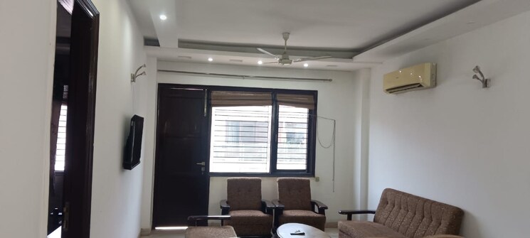 Master Bedroom, greater kailash i 3 Bedroom 250 Sq.Yd. Builder Floor In Greater Kailash I Delhi 9194365