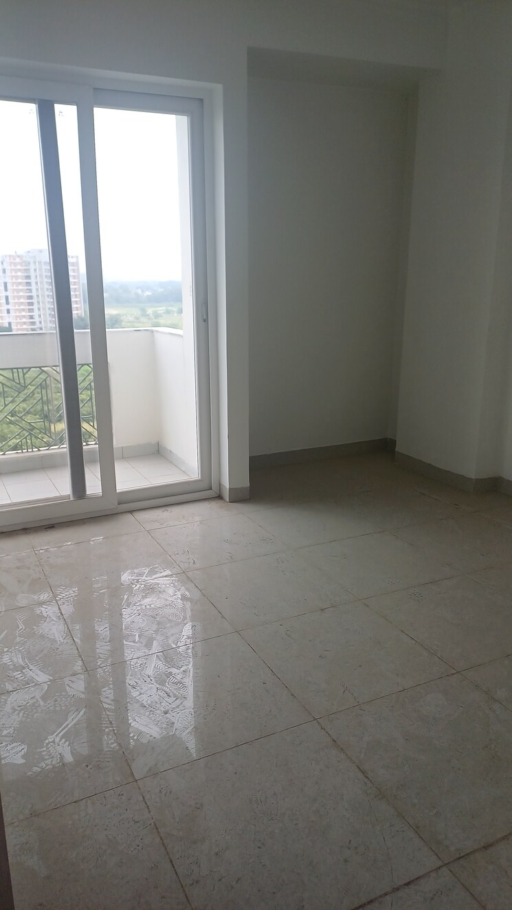 Room, surat-residency 3 Bedroom 1545 Sq.Ft. Apartment In Vrinda Van Colony Lucknow 9194434