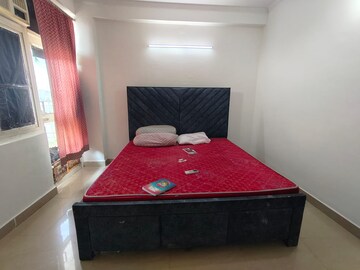 Bedroom in 1 BHK Builder Floor at Saket – for Rent
