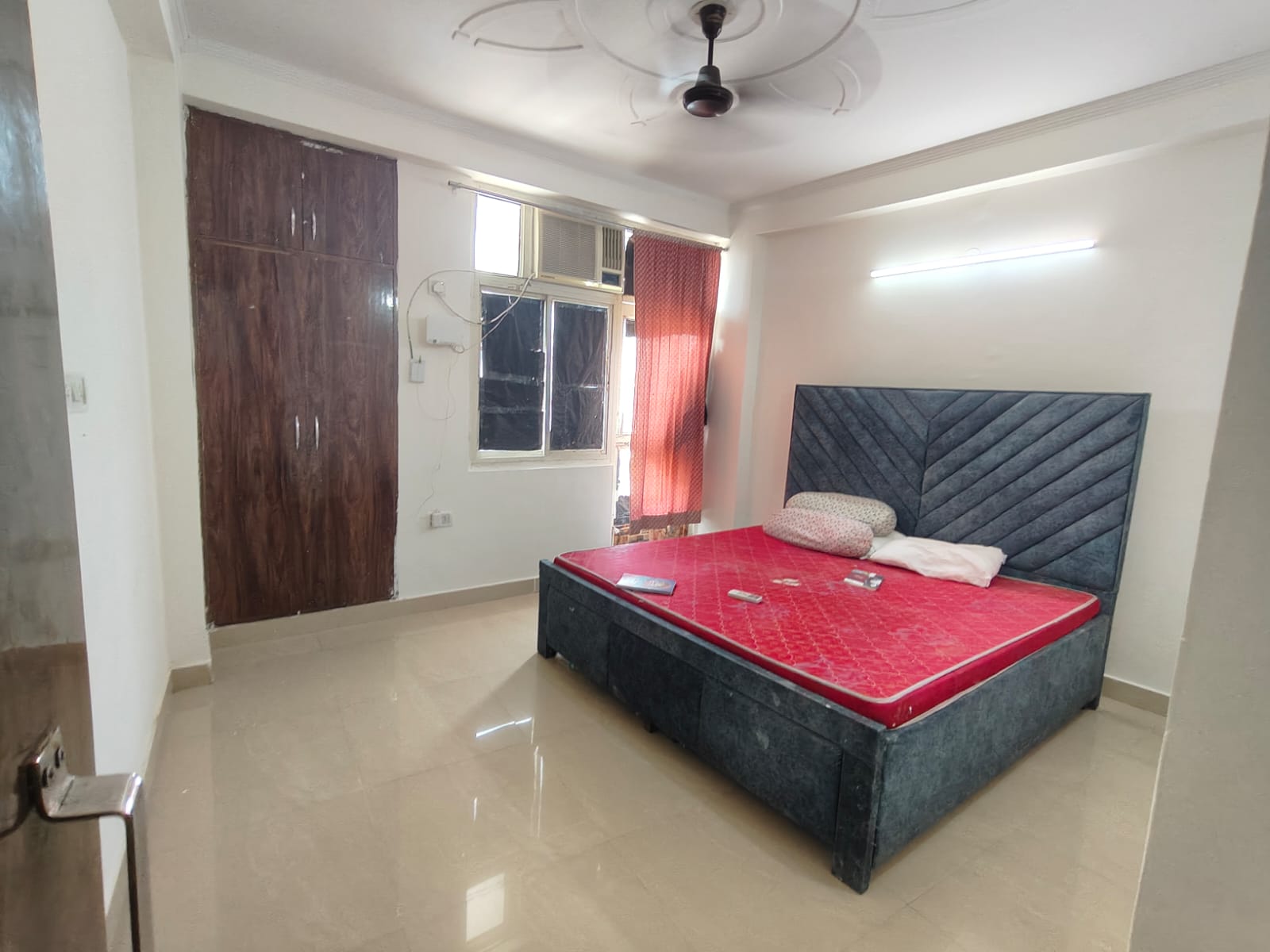 1 BHK Builder Floor For Rent in Saket