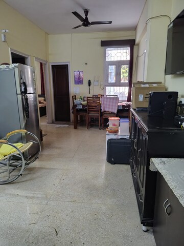 Living Room in 2 BHK Apartment at Patparganj – for Rent
