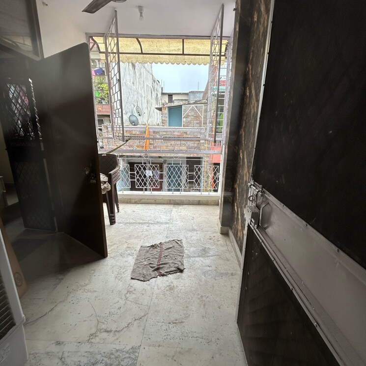 Balcony, kotla mubarakpur 2 Bedroom 900 Sq.Ft. Builder Floor In Kotla Mubarakpur Delhi 9194464