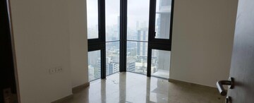 Room in 3 BHK Apartment at Lodha The Park, Worli – for Rent