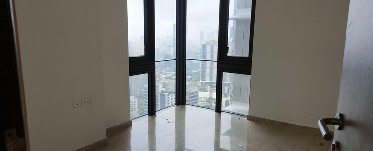 Room, lodha-the-park 3 Bedroom 1200 Sq.Ft. Apartment In Worli Mumbai 9194461