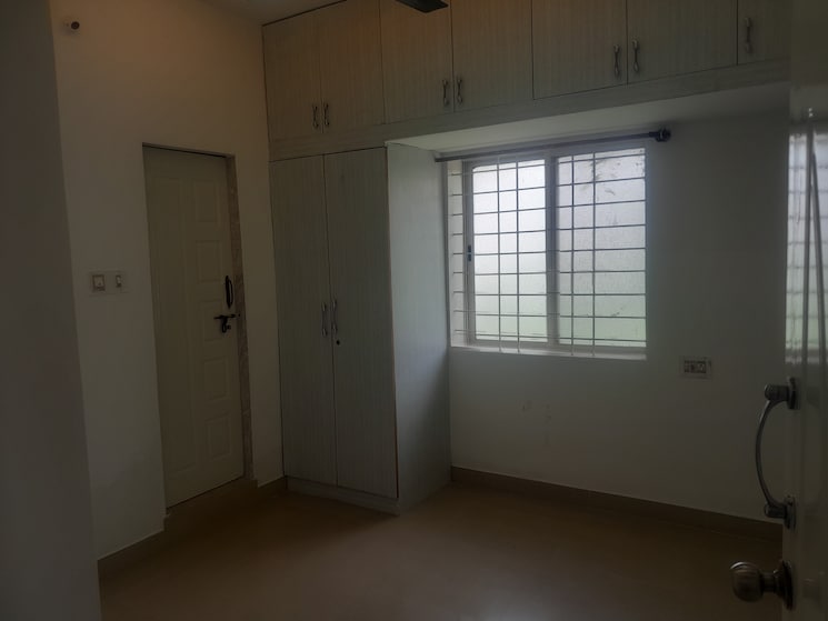 Room, nri layout 2 Bedroom 1200 Sq.Ft. Builder Floor In Nri Layout Bangalore 9194495