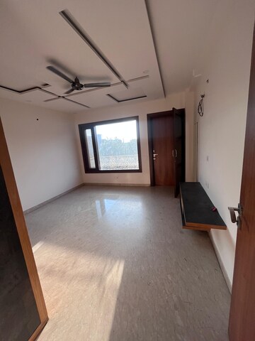 3.5 BHK Builder Floor For Rent in Paschim Vihar