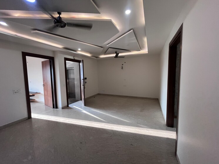 Common Area, paschim vihar 3.5 Bedroom 1800 Sq.Ft. Builder Floor In Paschim Vihar Delhi 9194523