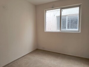 Room in 3 BHK Builder Floor at Signature Global Park 4 and 5, Sohna Sector 36 – for Sale