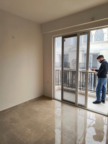 Room in 3 BHK Builder Floor at Signature Global Park 4 and 5, Sohna Sector 36 – for Sale