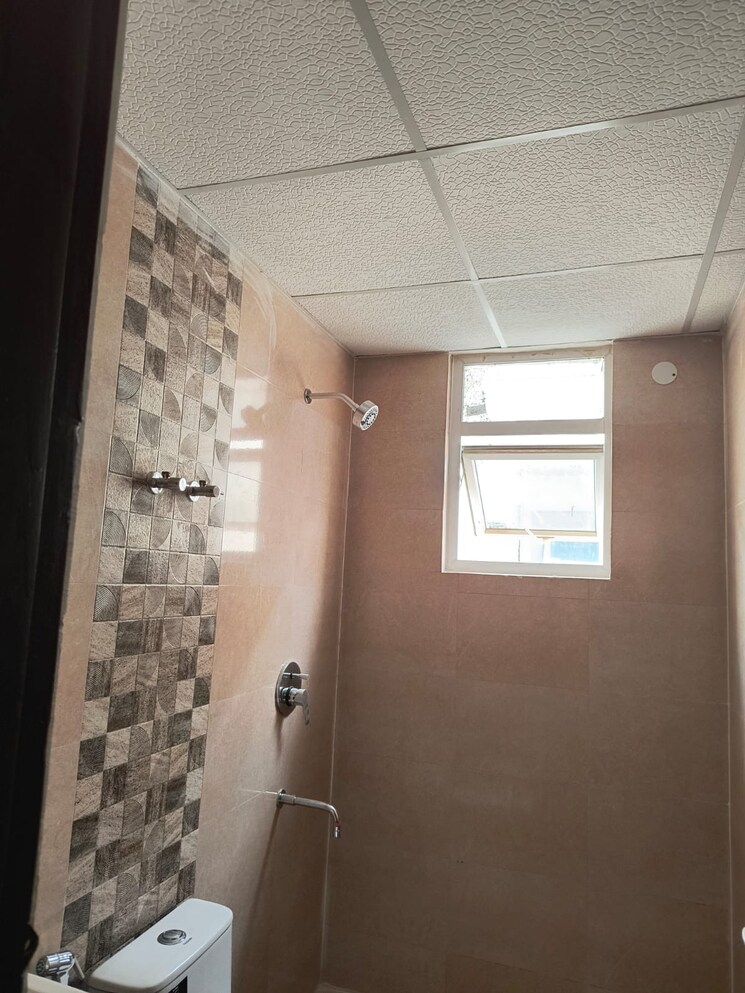 Bathroom, signature-global-park-4-and-5 3 Bedroom 1120 Sq.Ft. Builder Floor In Sohna Sector 36 Gurgaon 9194549