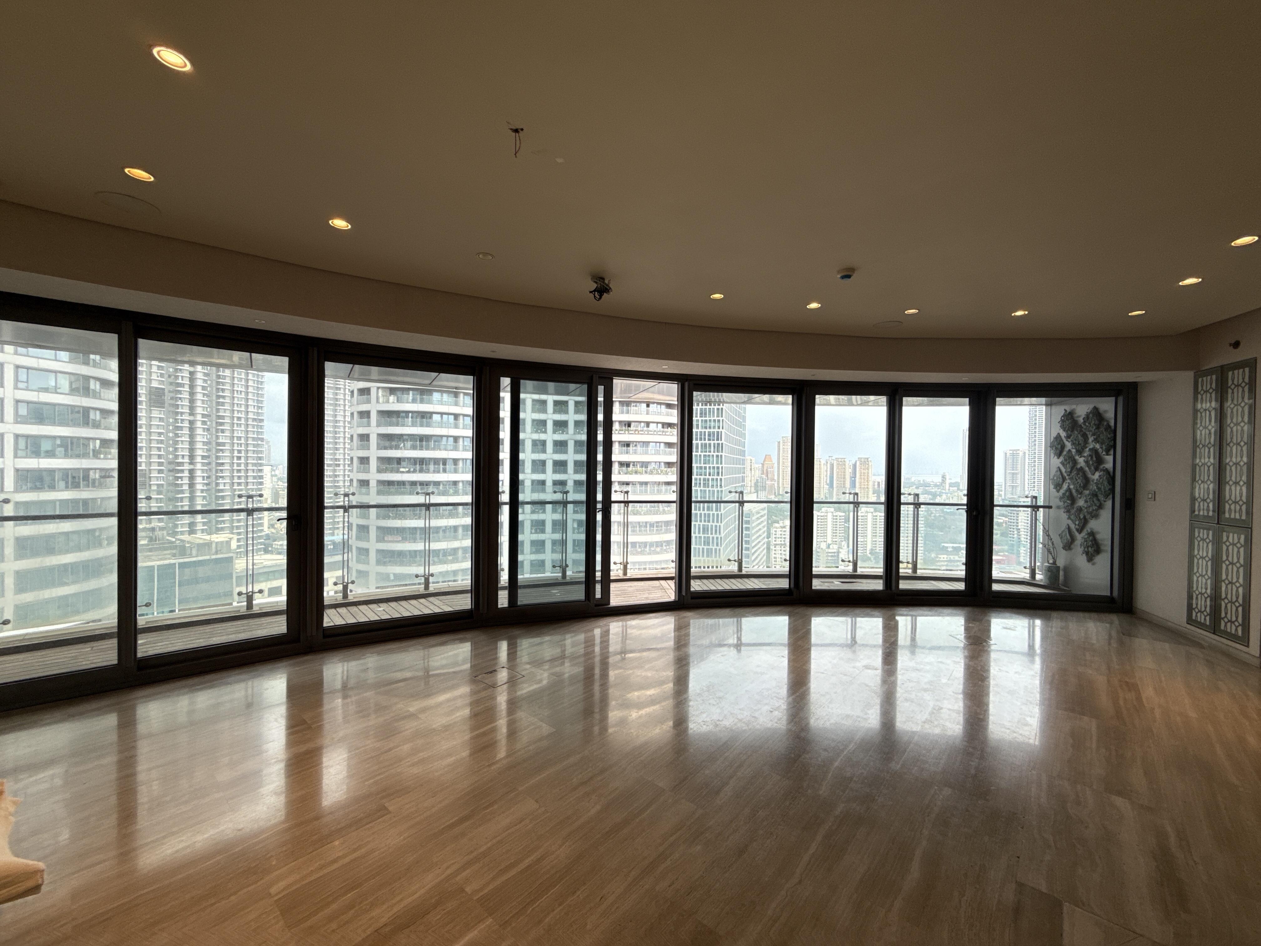 3 BHK + Servant Room 2560 Sq.Ft. Apartment in Lodha The World Towers World One Tier 2