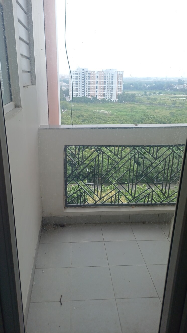 Room, surat-residency 2 Bedroom 1038 Sq.Ft. Apartment In Vrinda Van Colony Lucknow 9194584