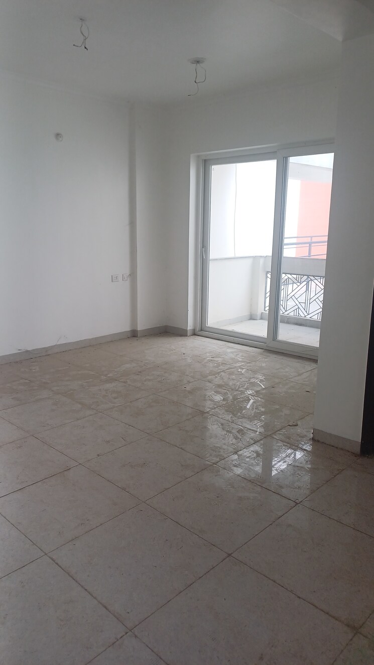 Balcony, surat-residency 2 Bedroom 1038 Sq.Ft. Apartment In Vrinda Van Colony Lucknow 9194584