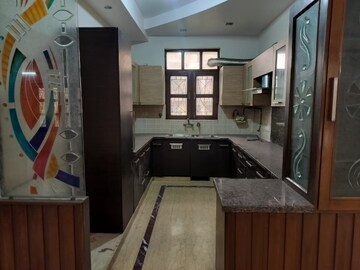 Kitchen in 2 BHK Builder Floor at Vasundhara Sector 5 – for Rent