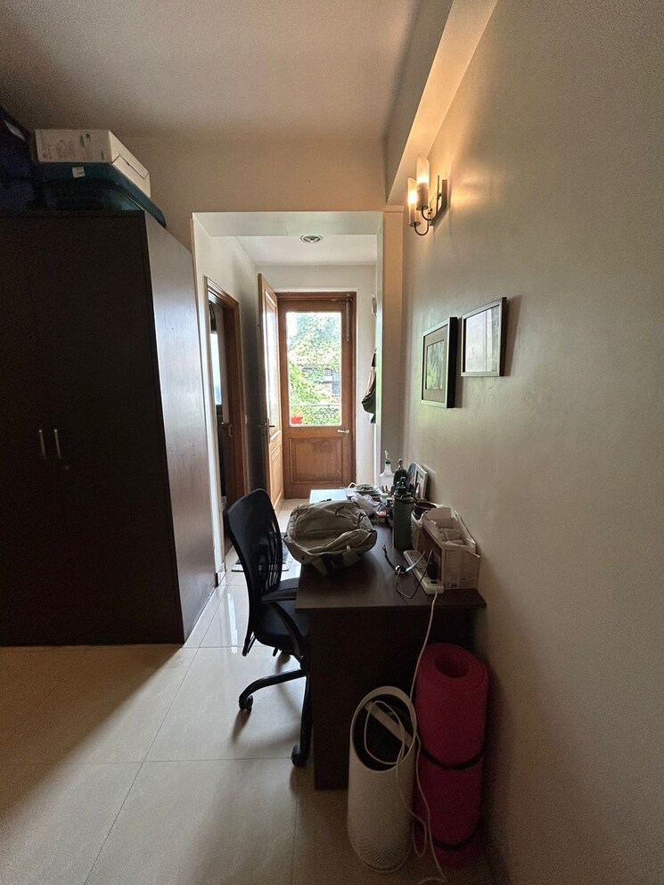 Master Bedroom, greater kailash ii 3 Bedroom 300 Sq.Yd. Builder Floor In Greater Kailash ii Delhi 9194567