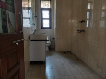 Bathroom in 3 BHK Builder Floor at Vasundhara Sector 1 – for Rent