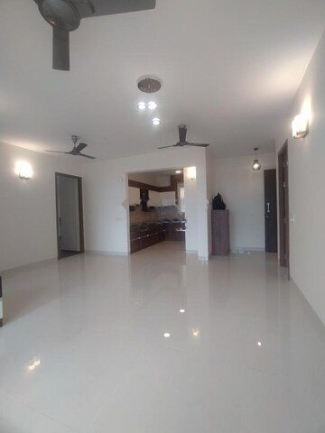 Room in 3 BHK Apartment at SNN Raj GreenBay, Electronic City Phase ii – for Rent