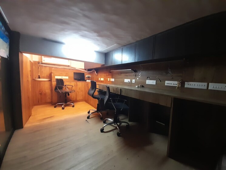 Gym, mastermind-apartments Commercial Office Space 600 Sq.Ft. In Goregaon East Mumbai 9194603