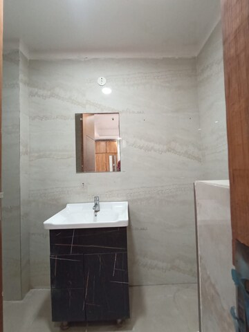 Bathroom in 2 BHK Builder Floor at Saket – for Rent