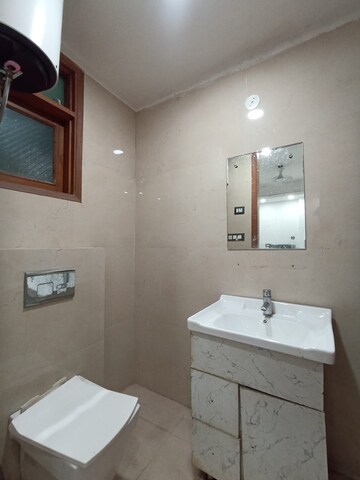 Bathroom in 2 BHK Builder Floor at Saket – for Rent