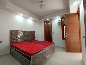 Bedroom in 2 BHK Builder Floor at Saket – for Rent