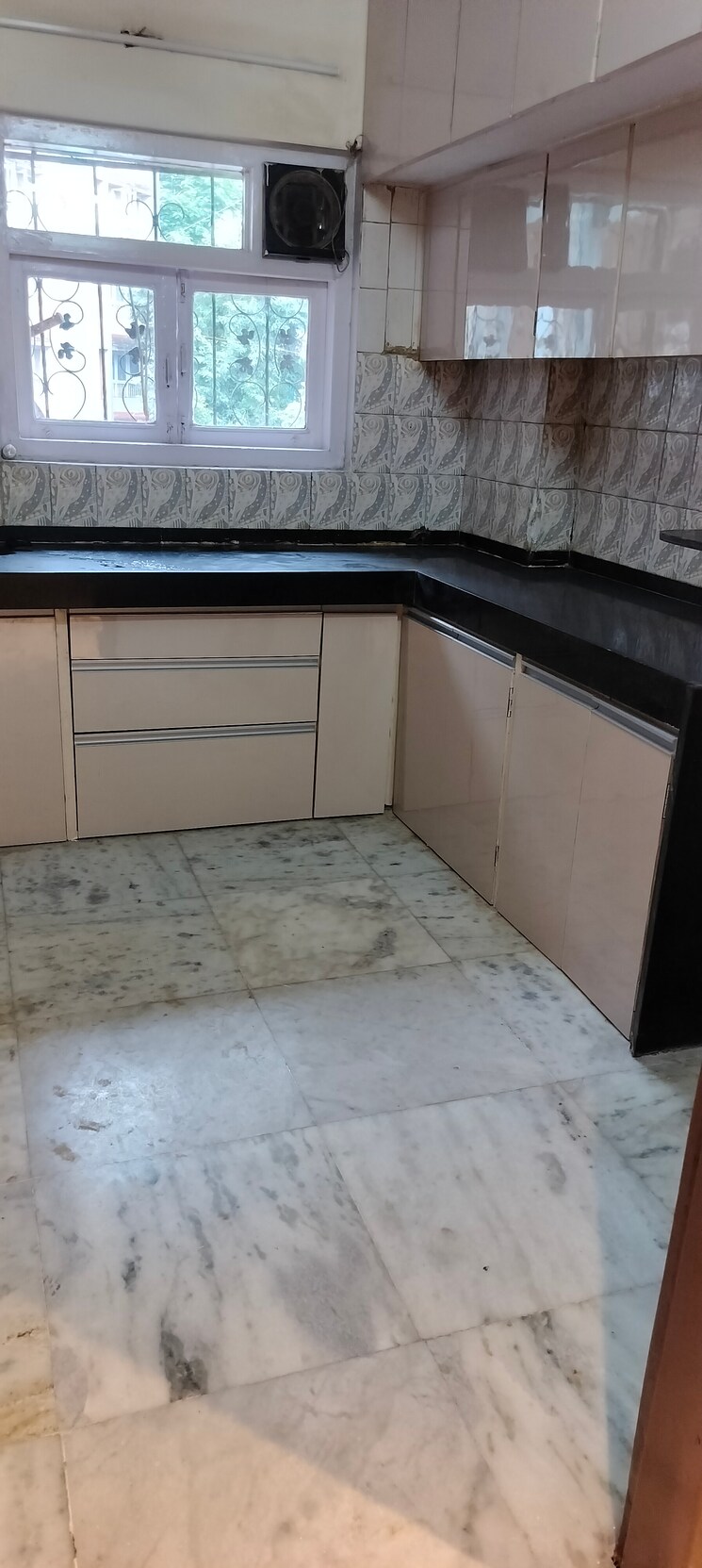 Room, gypsy-rose-apartment 2 Bedroom 700 Sq.Ft. Apartment In Andheri West Mumbai 9194634