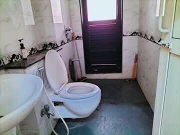 Bathroom in 1 BHK Apartment at K Raheja Raheja Residency, Malad East – for Rent