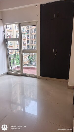 Room in 3.5 BHK Apartment at Gardenia Gateway, Sector 75 – for Sale