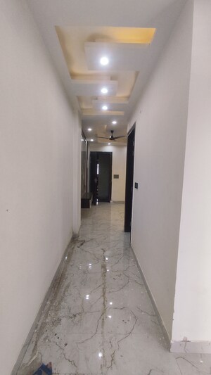 Building Lobby in 3 BHK Apartment at Sector 73 – for Sale