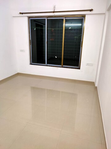 Room in 1 BHK Apartment at Soundlines Florence Tower, Lower Parel – for Rent