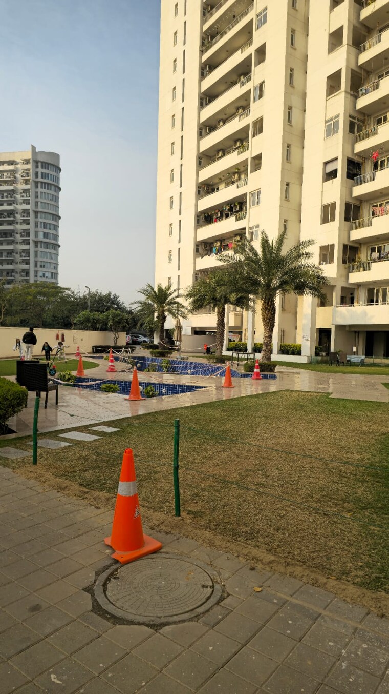 Exterior View, paras-irene 3 Bedroom 1830 Sq.Ft. Apartment In Sector 70a Gurgaon 9194701