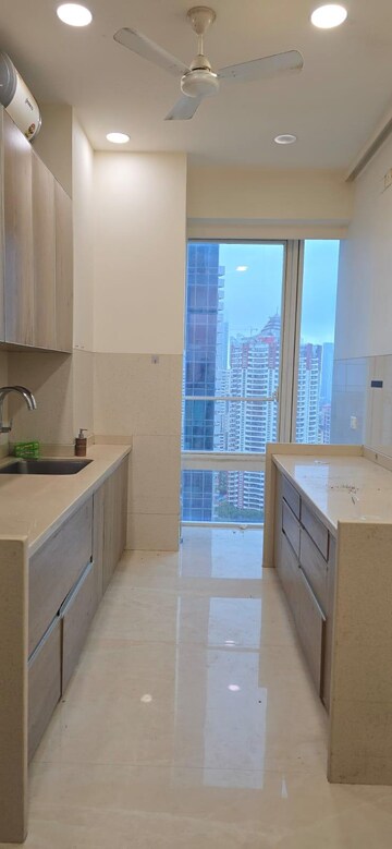 Kitchen in 3 BHK Apartment at Indiabulls Blu, Worli – for Rent