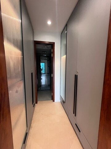 Building Lobby in 4 BHK Builder Floor at Ansal Sushant Lok I, Sector 43 – for Rent