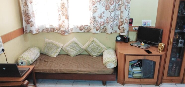 Living Room, vanaz-corner 2 Bedroom 1000 Sq.Ft. Apartment In Kothrud Pune 9194790