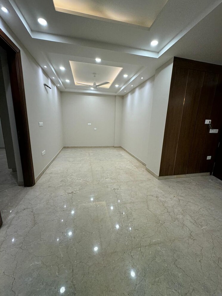 undefined, paschim vihar 3 Bedroom 1350 Sq.Ft. Builder Floor In Paschim Vihar Delhi 9195023