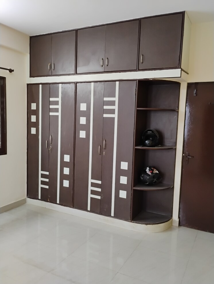 Room, radiant-silver-bell-i 3 Bedroom 1220 Sq.Ft. Apartment In Kr Puram Bangalore 9194891