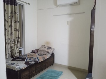 2 BHK Apartment For Rent in Emaar Emerald Estate, Sector 65