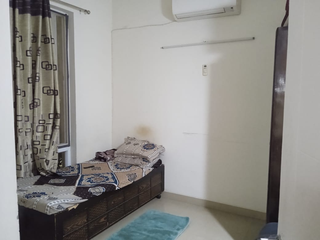 2 BHK + Study Room Apartment For Rent in Emaar Emerald Estate