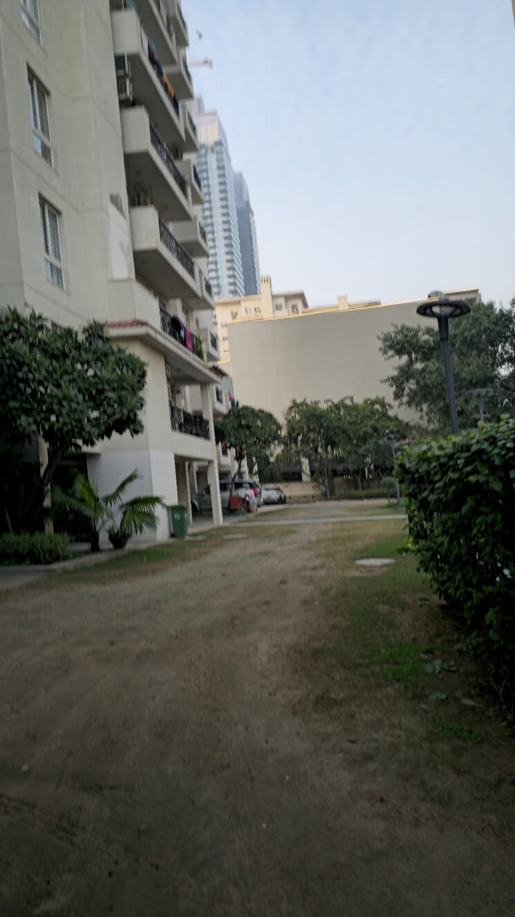 Exterior View, emaar-emerald-estate 2 Bedroom 1020 Sq.Ft. Apartment In Sector 65 Gurgaon 9194976
