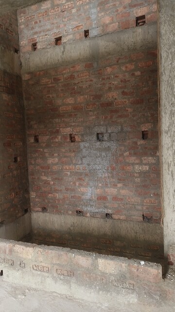Lift in 2 BHK Apartment at Joka – for Sale