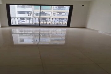  Office Space For Rent in Mota Mava