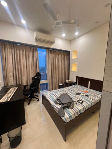 Bedroom in 3 BHK Apartment at Indiabulls Blu, Worli – for Rent