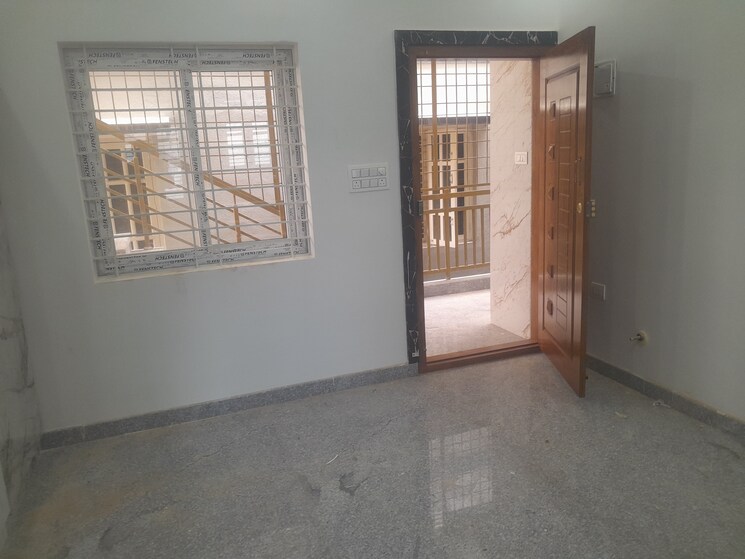 Room, nri layout 2 Bedroom 1200 Sq.Ft. Builder Floor In Nri Layout Bangalore 9195028