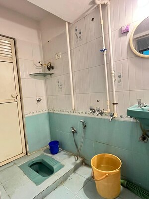 Bathroom in 2 BHK Apartment at Shree Drushti, Ghodbunder Road – for Sale