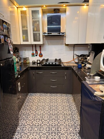 Kitchen in 2.5 BHK Builder Floor at Tilak Nagar – for Rent